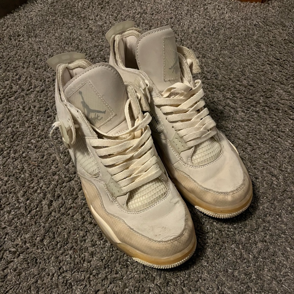 OFF-WHITE Jordan 4s